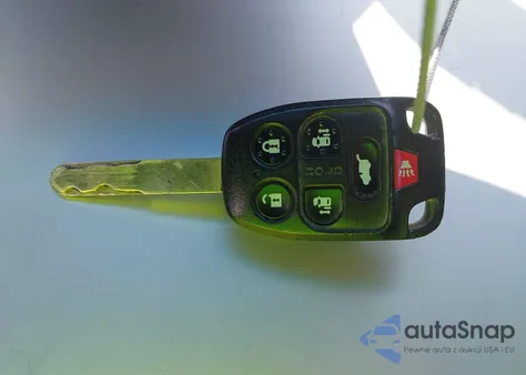 2011 Honda Odyssey Ex-L z USA, uszkodzony, nr VIN 5FNRL5H62BB079079